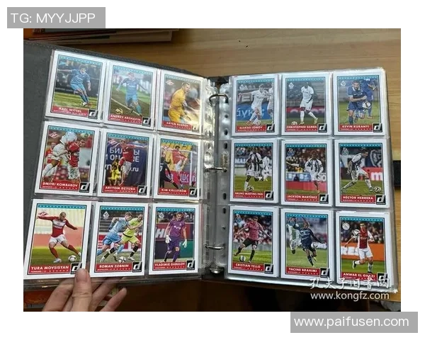 足球球星卡一包售价是多少 如何评估其市场价值与收藏潜力